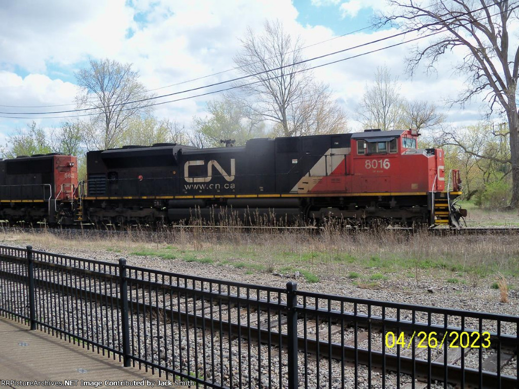 CN 8016